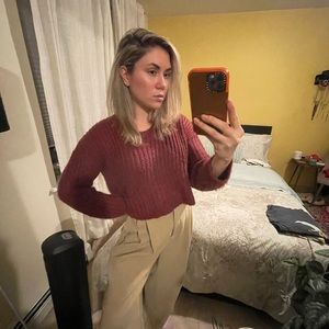 Meet your Posher, Evangelia